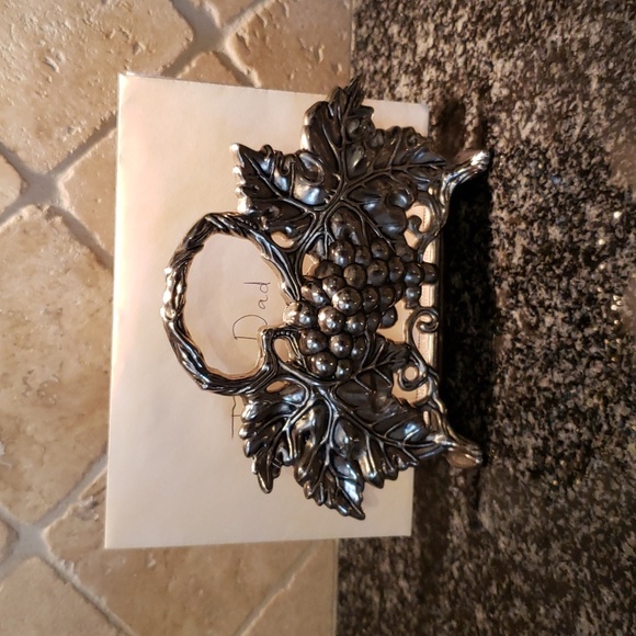 Studio Silversmiths Grapevine Napkin Letter Book Card Holder - Picture 9 of 13